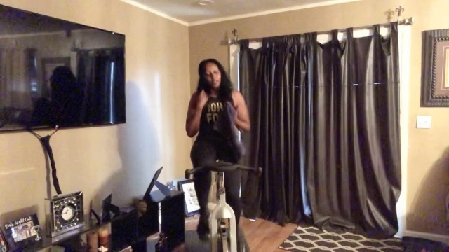 Spin Workout Video #27- All about the Ladies 30 minute ride