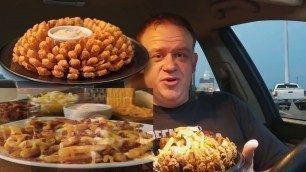 'Outback Steakhouse ☆LOADED BLOOMIN\' ONION☆ Food Review!!!'