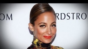 'Nicole Richie Makes THIS Look Sexy? | Celebrity Style | Fashion Flash'