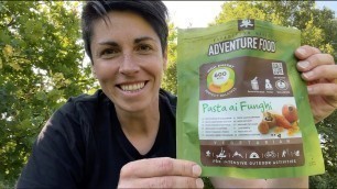 'ADVENTURE FOOD REVIEW - Pasta Cheese with Mushroom - Pasta ai Funghi!'
