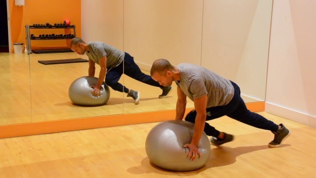 'Ultimate 20 Minute  STABILITY BALL  WORKOUT. SESSION 1'