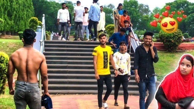 'When Fitness Freak goes Shirtless in public| India