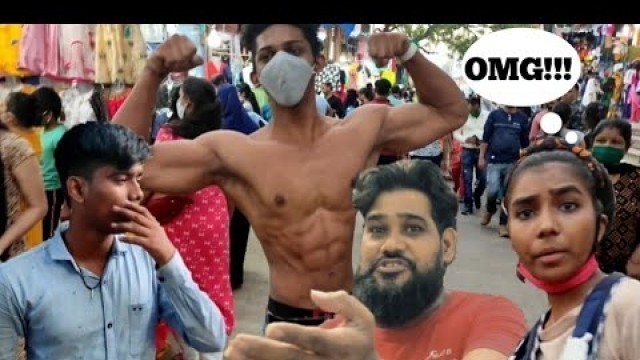 'When fitness freak goes shirtless in public | INDIA 