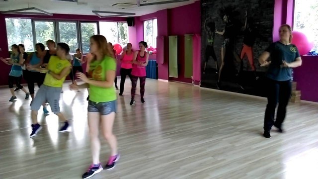 'Marcin Gabriel - Zumba Fitness - Inna \"Yalla\"'