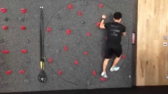 'Pure Fitness 場內 Freedom Climber 操作示範'