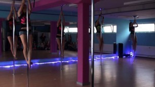 'Tag der offenen Tür im Poledance-Studio Freaky Fitness in Friedrichshafen'