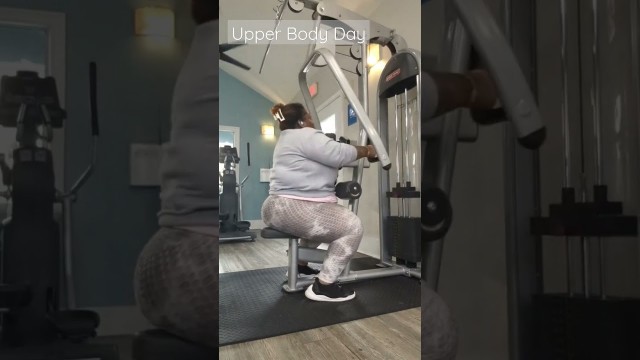 'Gym Fail #fyp #trending #foryoupage #gym #plussizefitness #gymfails #fitness #gymmotivation #gymlife'