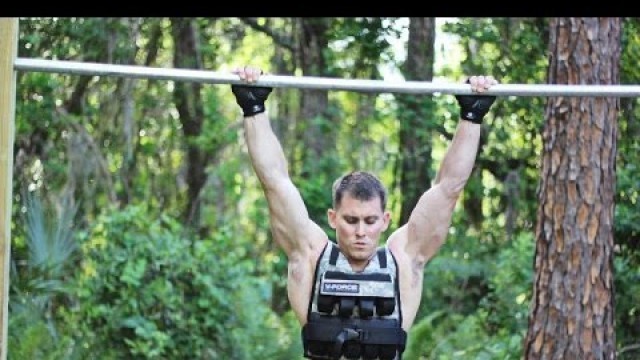 'Best weighted vest for pull-ups! 50 pull-ups with 25lb vest'