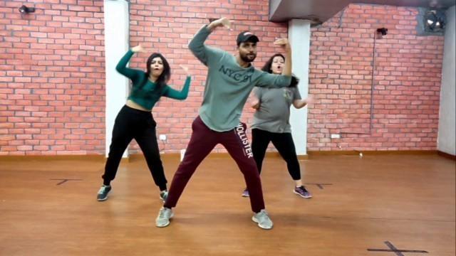 'Bollywood Dance Fitness Workout Video || Nirdosh sharma'