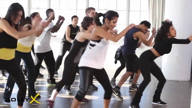 'BollyX: The Bollywood Workout (in 30 seconds)'