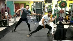 'Sanu Kehndi | Kesari | Bhangra Dance Fitness | Zumba | Akshay Kumar | Parineeti Chopra | Romy'