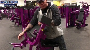 'Planet Fitness Bicep Curl Machine - How to use the bicep curl machine at Planet Fitness'