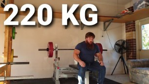 'Bench Press 220 KG - Garage Gym Powerlifting Journey'