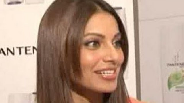 'Bipasha Basu shares her beauty secrets'