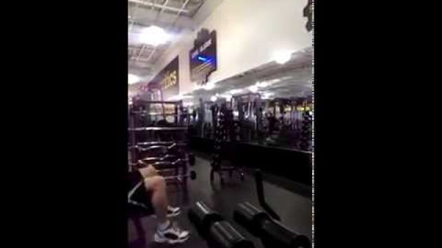 'Lunk Alarm Goes Off For Tipping Dumbbell Over - Planet Fitness'