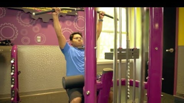 'How to do a Lat Pulldown | Planet Fitness'