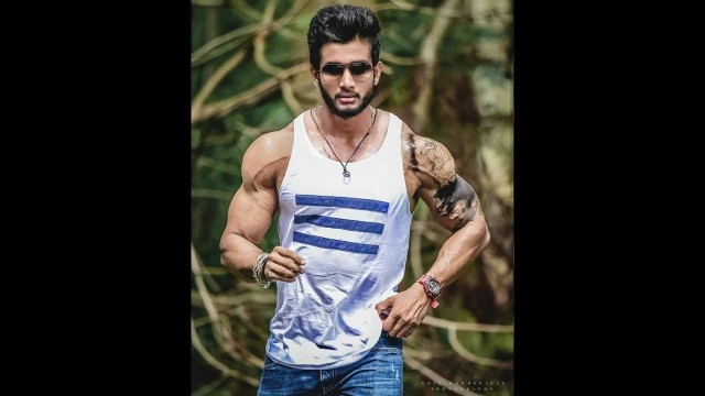 'Drawing hot indian male fitness model SANGEET NATH by ankit mittal in just 10 minutes (timelapse)'