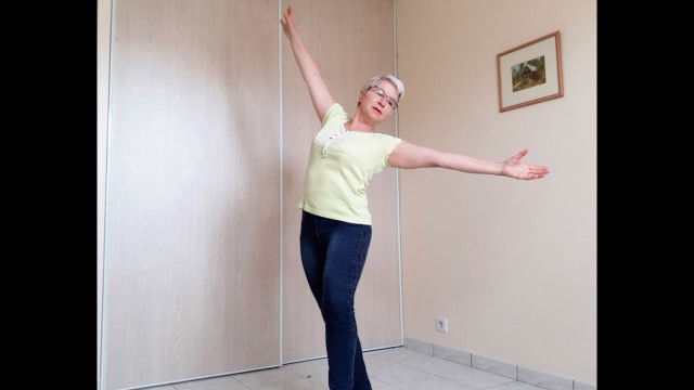 'GYM ADULTES /SENIORS Echauffement en musique'