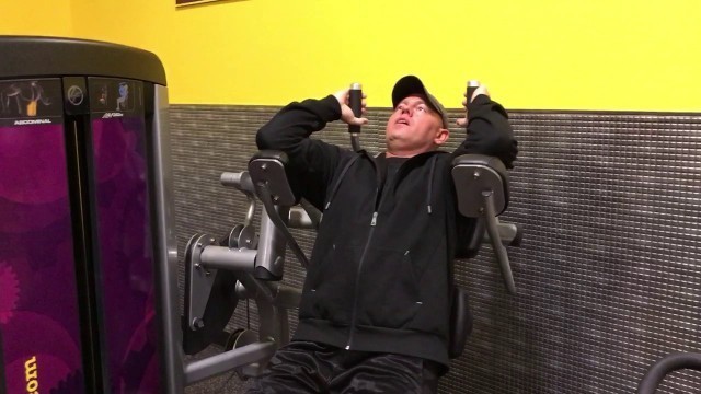 'Planet Fitness Ab Machine 3 - How to use the ab machine at Planet Fitness'