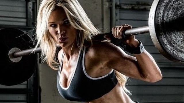 'Female Fitness Model Motivation - Push Yourself'