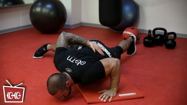 'Fitness Zuhause -Liegestütz/Push up einarmig- mit Coach Seyit'