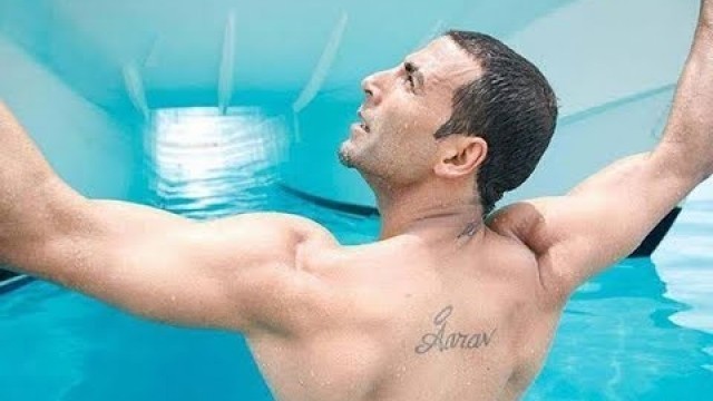 'Akshay Kumar  Workout'