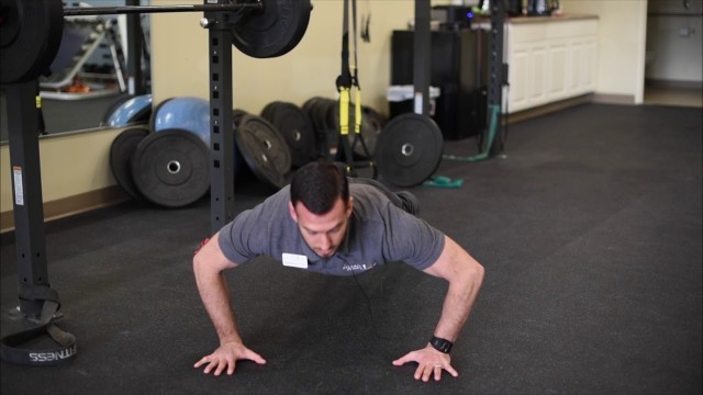 'Atlantic Physical Therapy Center\'s Quick Tip for proper Push up form'
