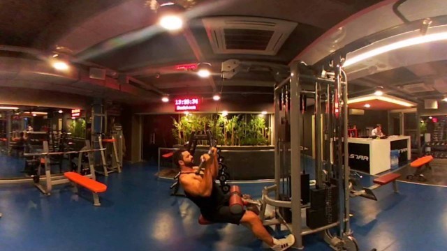 '360 Degree Fitness Video - Ufuk Turhan'