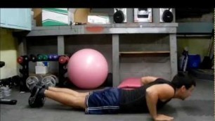 'Insane Push-Up Workout: Test de force musculaire en 10 minutes'
