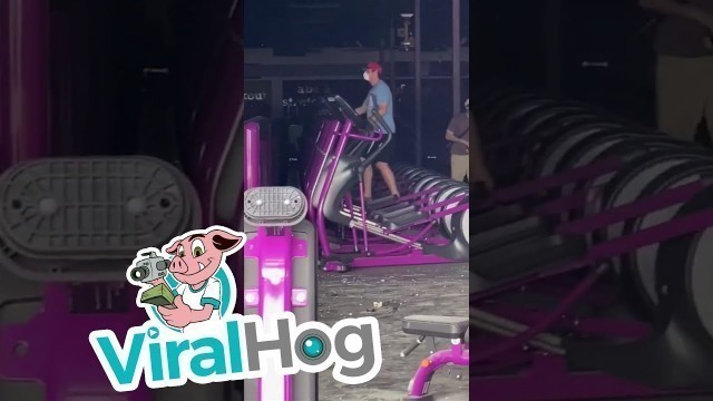 'Man Working Out in Planet Fitness During Minneapolis Riot || ViralHog'