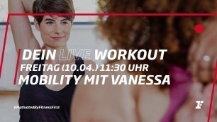 'Fitness First Live Workout - Mobility mit Vanessa'