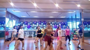 'ZUMBA ♡ Despacito by Ky Duyen Dance & Fitness Center'