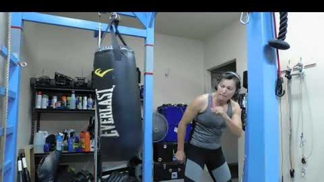 'Martial Arts boxing combinations, Long fist |  Fitness | Training at home'