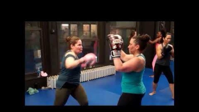 'Kickboxing NYC Fitness classes for Women and Men'