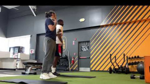 'Strive for 5 Fitness Hits legs at Crunch Fitness'