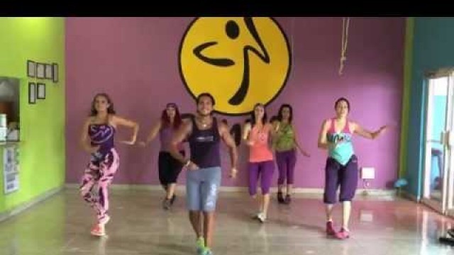 '\"bailando\" (enrique iglesias) / ZUMBA IVAN MONTERREY feat. ZUMBA CHARITY'