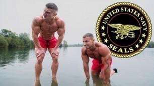 'Bodybuilders try the US Navy Seals Fitness Test without practice'