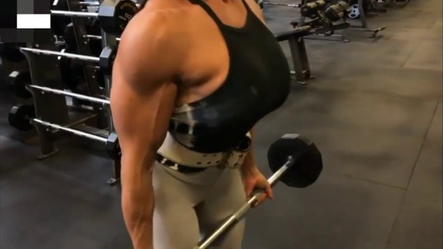 'Fbb Female muscle growth body fitness beautifull girl sexy strong lift carry tall strong workout'