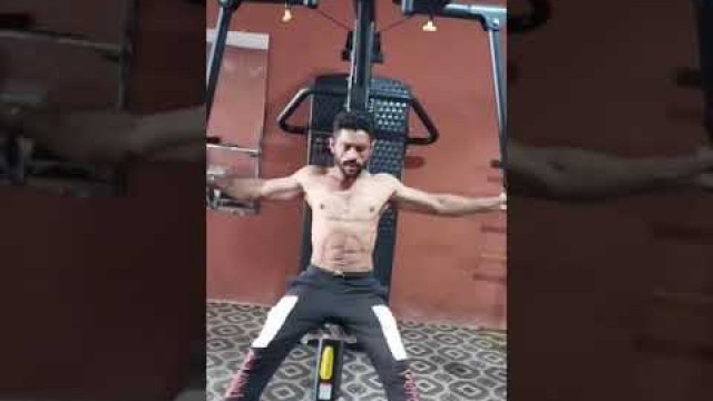 '#Gym #fitness gym# motivation #gym performance #today Jim# gym workout #Raman #Rudra gym'