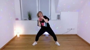 'Flashback 80\'s Warmup - WE LOVE DANCE Join my livestream (link in description below)'