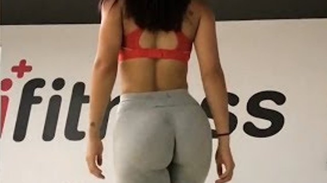 'Female Fitness Motivation - Amazing Booty Training (2018)'